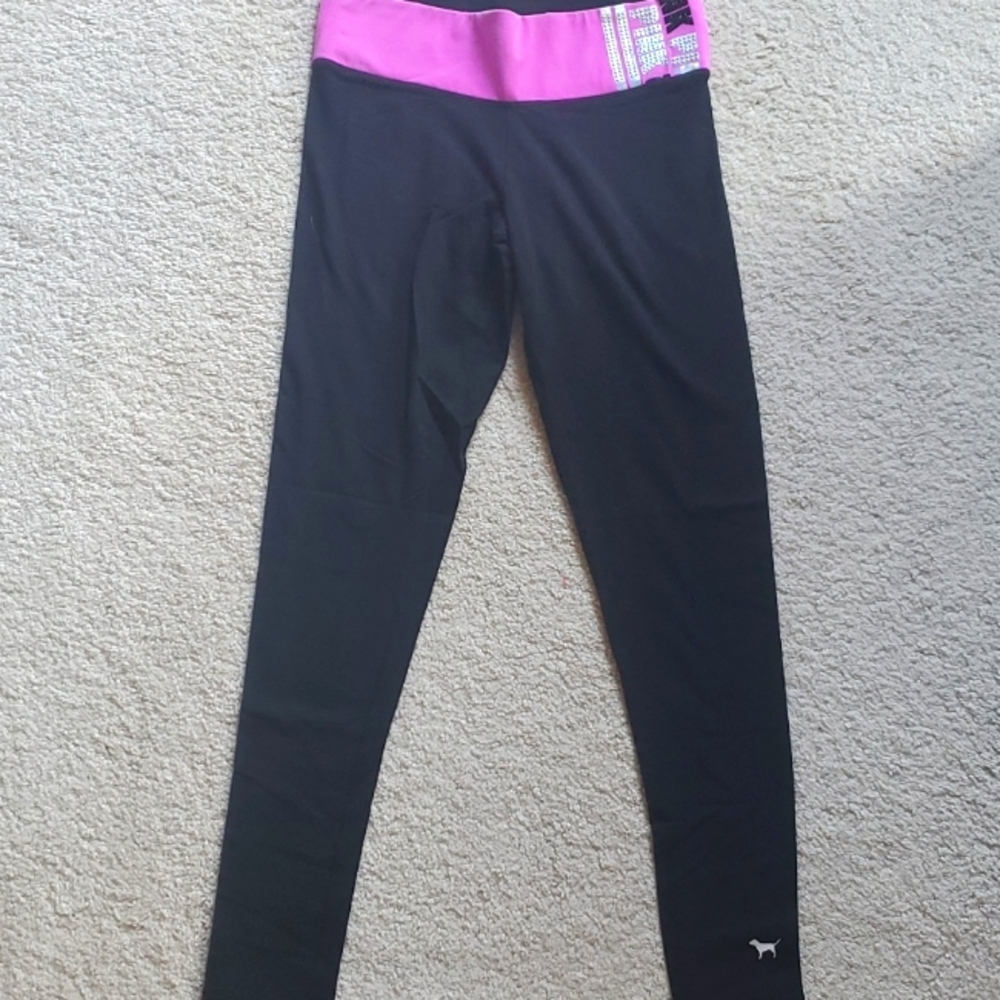 Brand New Victoria's secret PINK leggings with waistband pocket, size small